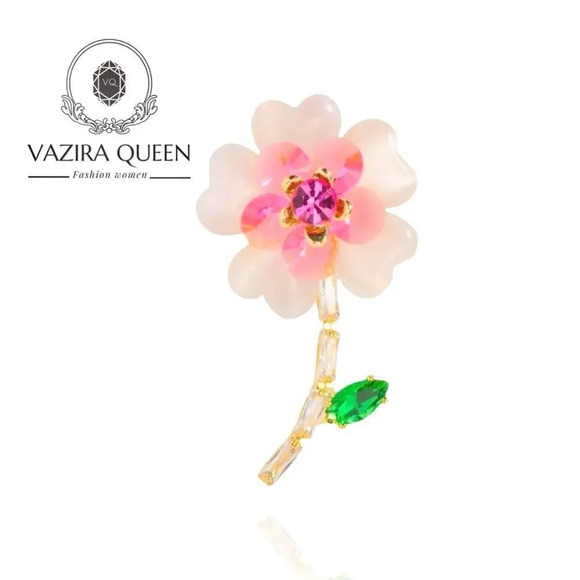 VQ Flower Brooch - Picture 1 of 8